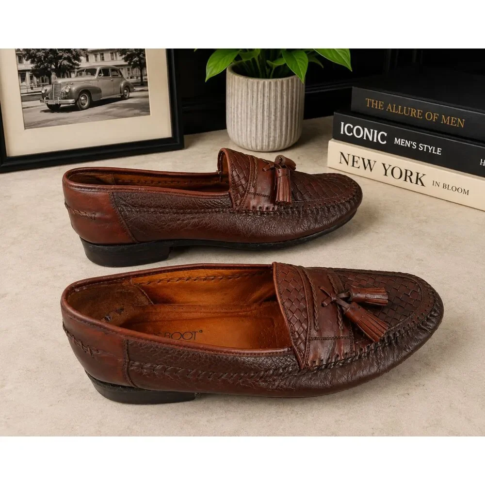 Brass Boot Men's 9.5 Leather Tassel Loafers Brown Made in Spain Moc Toe